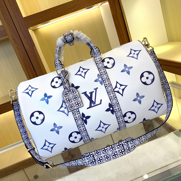 ルイヴィトンバッグ背面デザイン